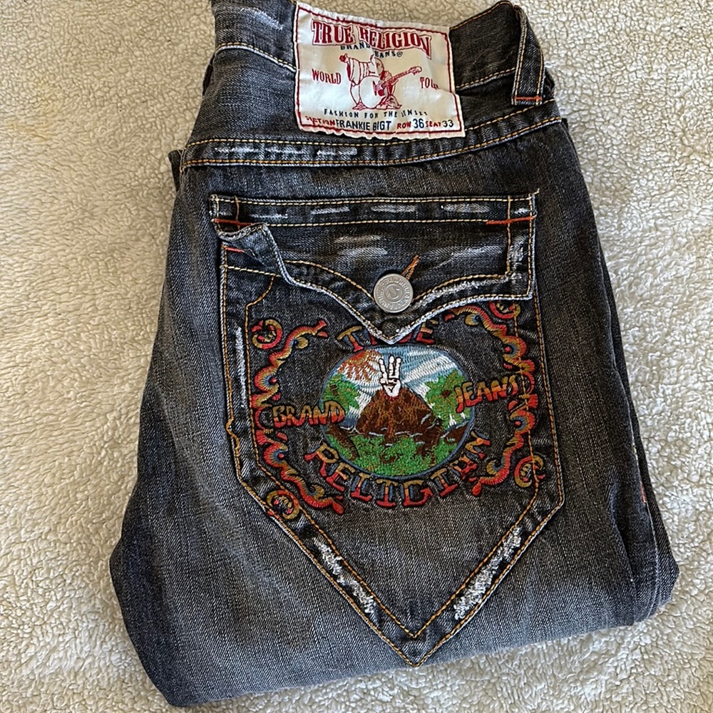 Like new Mens True Religion jeans size 36X33